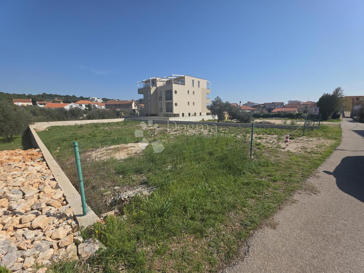 Terreno edificabile Jezera, Tisno, 589m2