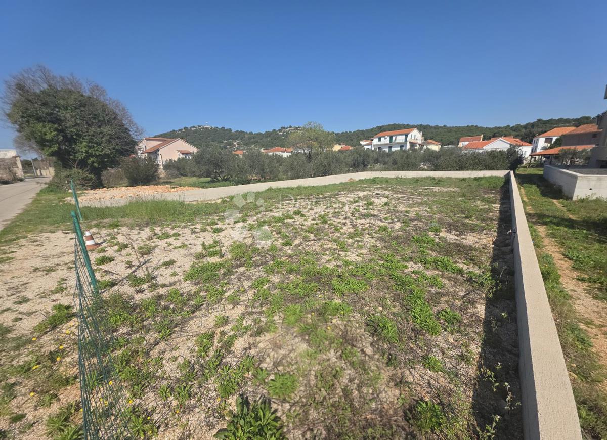 Terreno edificabile Jezera, Tisno, 589m2