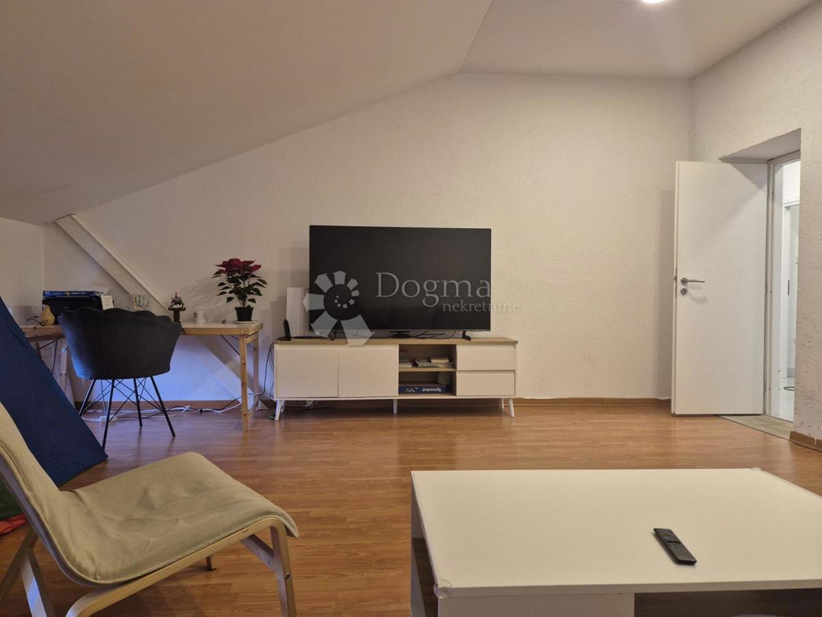 Allogio Centar, Rijeka, 105m2