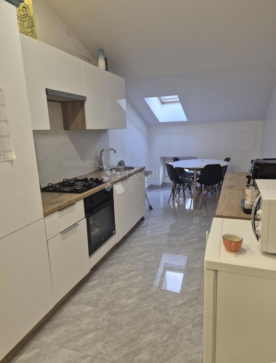 Allogio Centar, Rijeka, 105m2