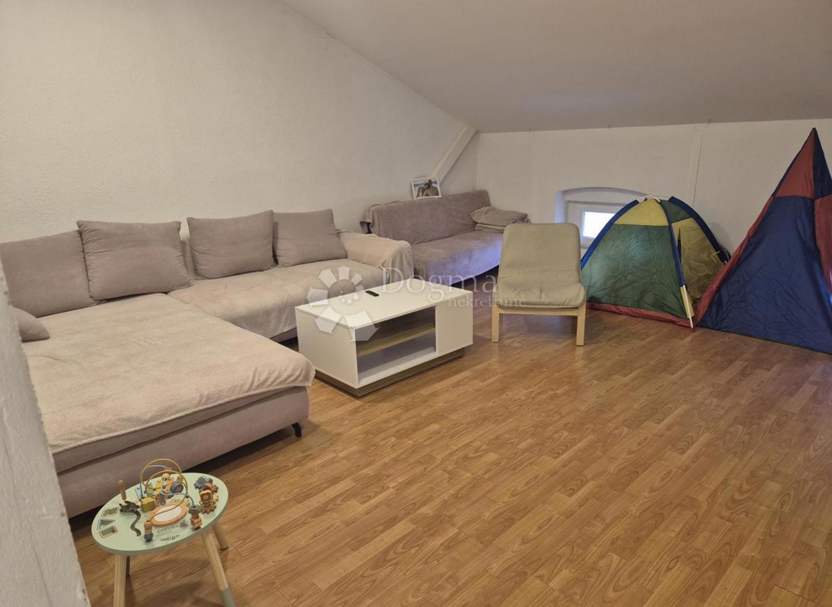 Allogio Centar, Rijeka, 105m2