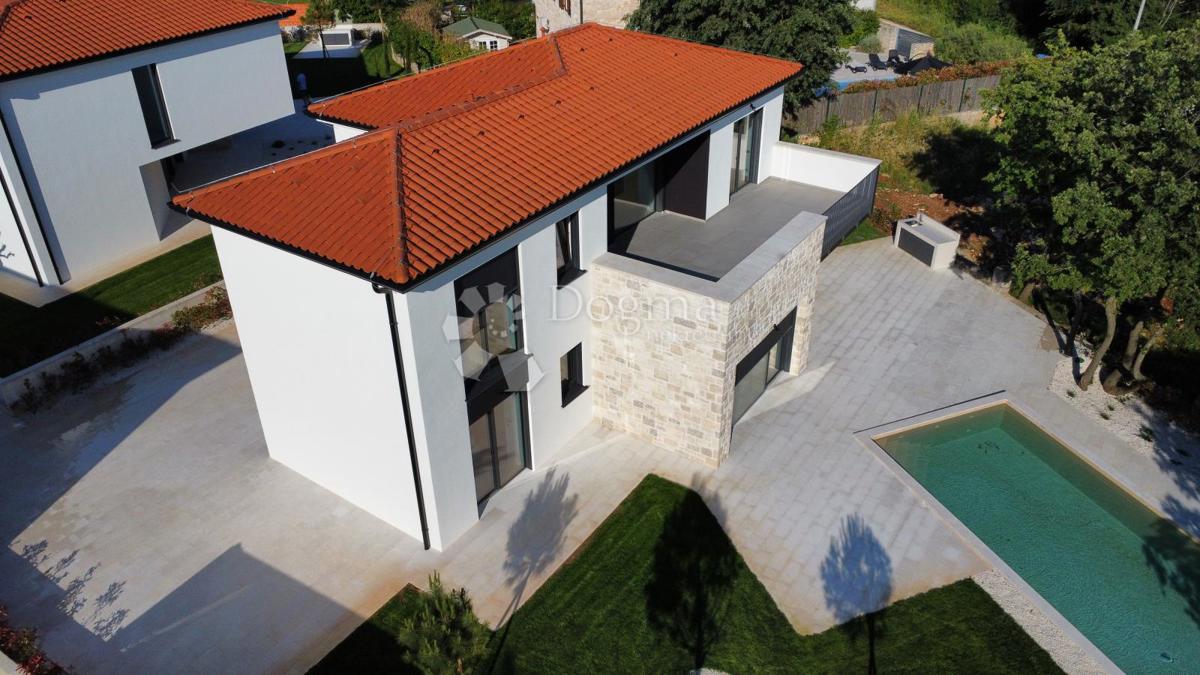 Terreno edificabile Sutivanac, Barban, 1.045m2