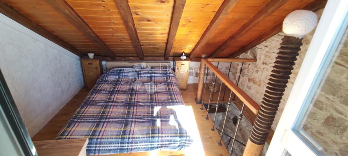 Casa Gdinj, Jelsa, 54m2