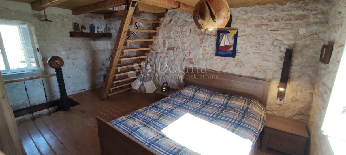 Casa Gdinj, Jelsa, 54m2