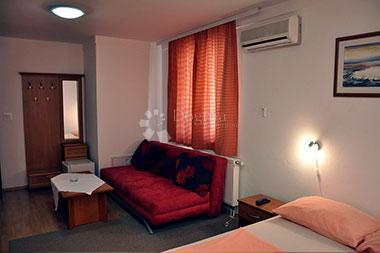 Casa Brodsko Vinogorje, Slavonski Brod, 872m2