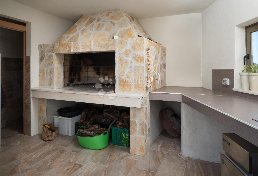 Casa Smoković, Zemunik Donji, 350m2