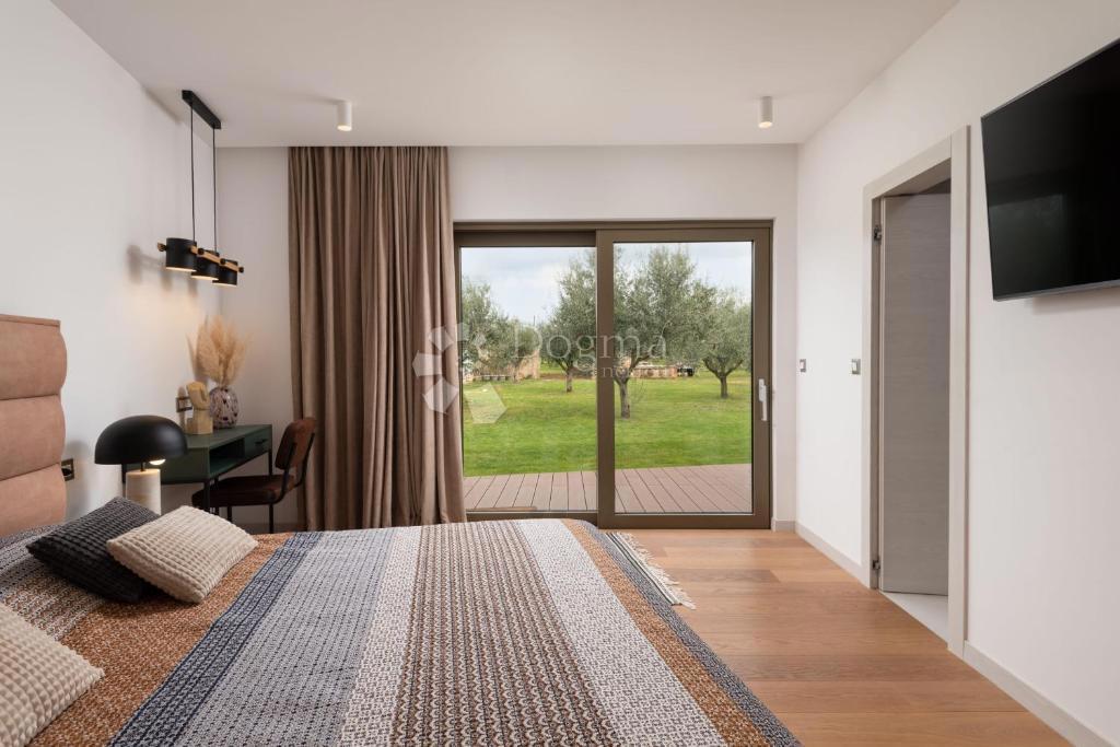 Casa Smoković, Zemunik Donji, 350m2