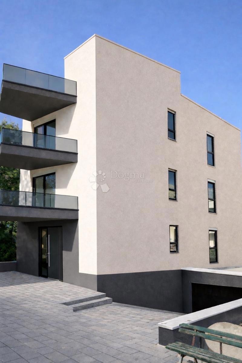 Allogio Strožanac, Podstrana, 71,42m2