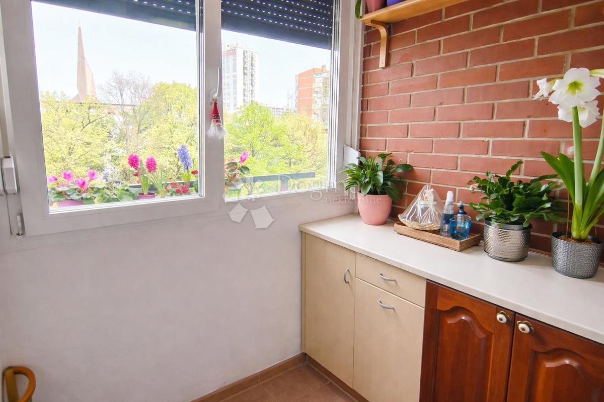 Allogio Ferenščica, Peščenica - Žitnjak, 82,67m2