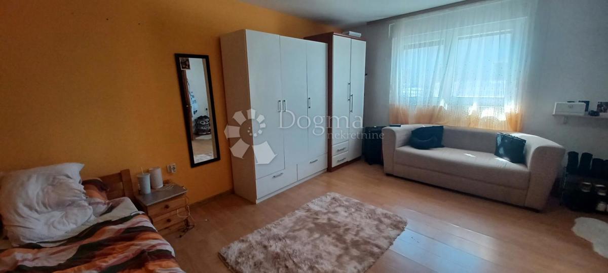 Allogio Gornji grad / Centar, Osijek, 60,66m2