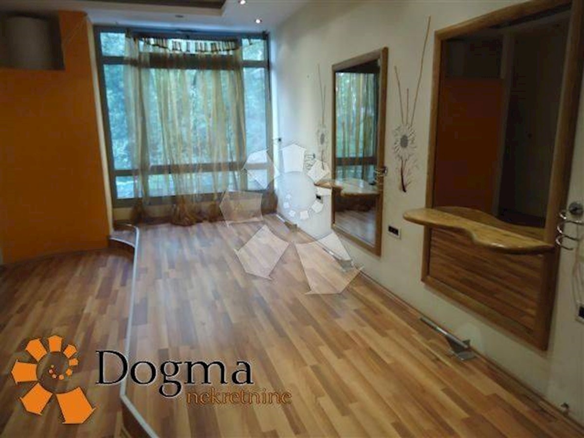 Locale commerciale Srdoči, Rijeka, 35m2