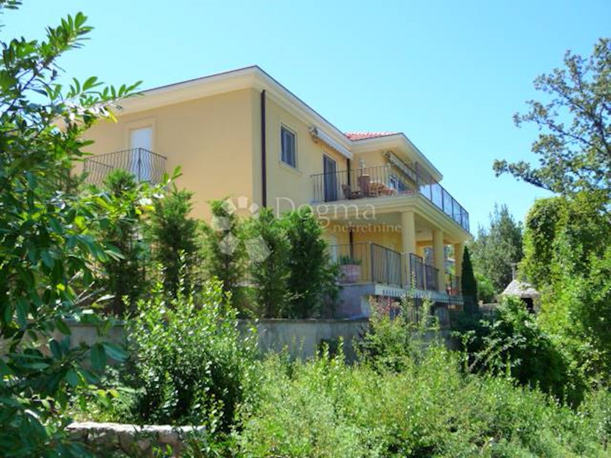 Casa Njivice, Omišalj, 300m2