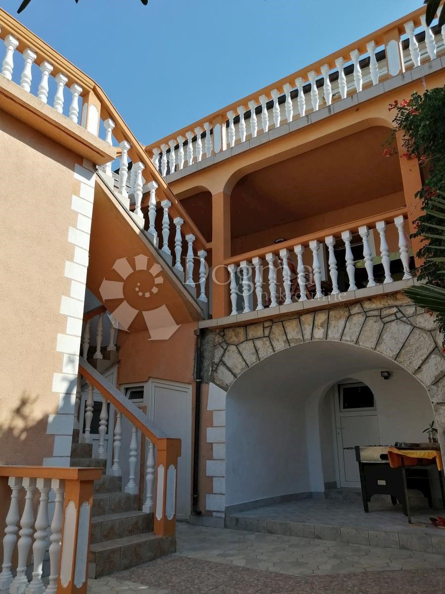 Casa Dramalj, Crikvenica, 200m2