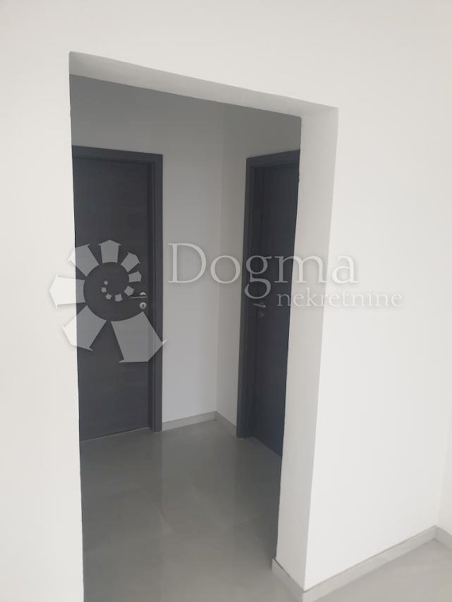 Casa Lovrin, Pazin - Okolica, 180m2