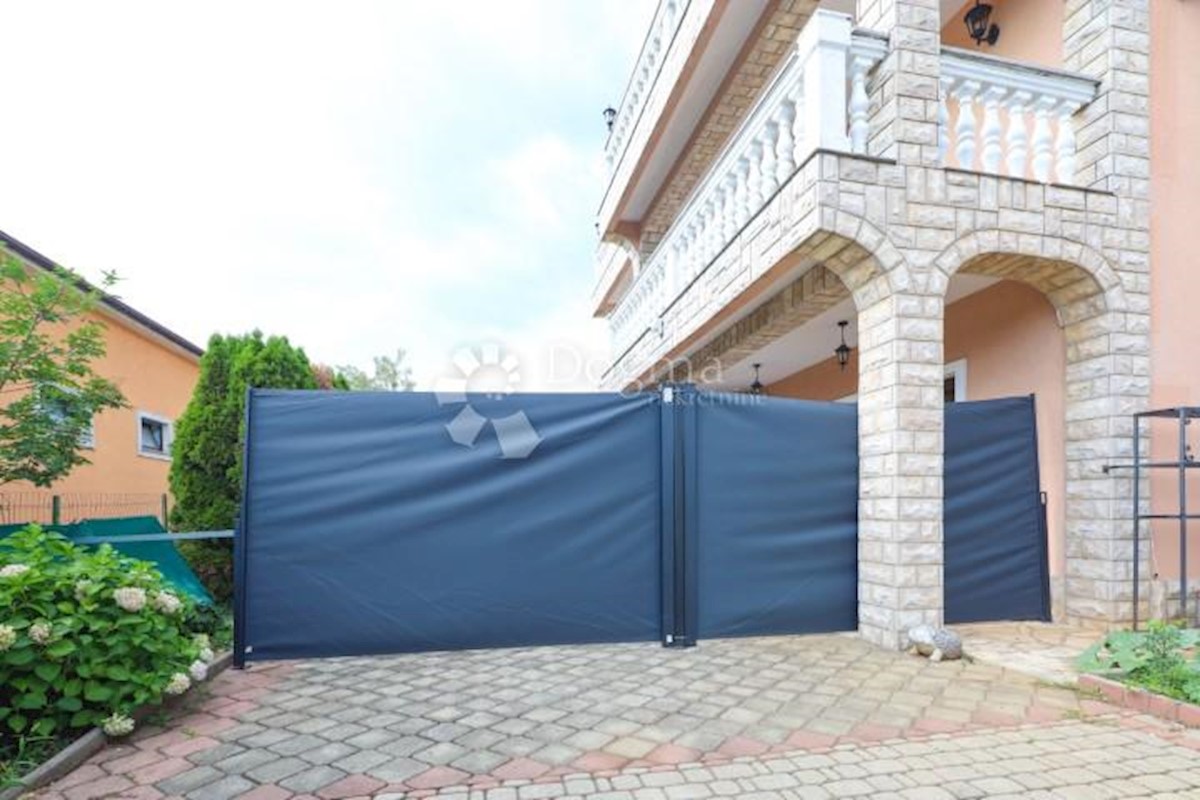 Casa Viškovo, 400m2