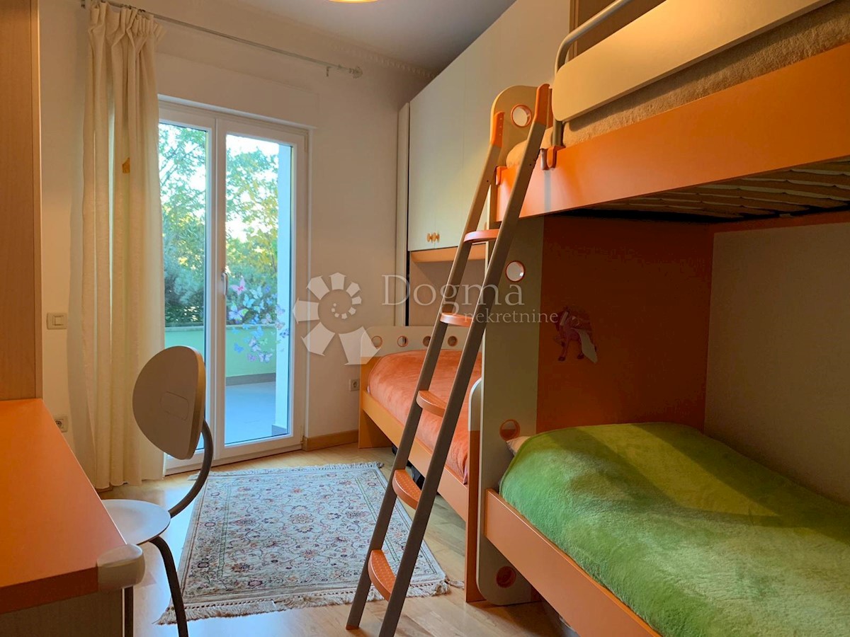 Allogio Opatija - Centar, Opatija, 112m2