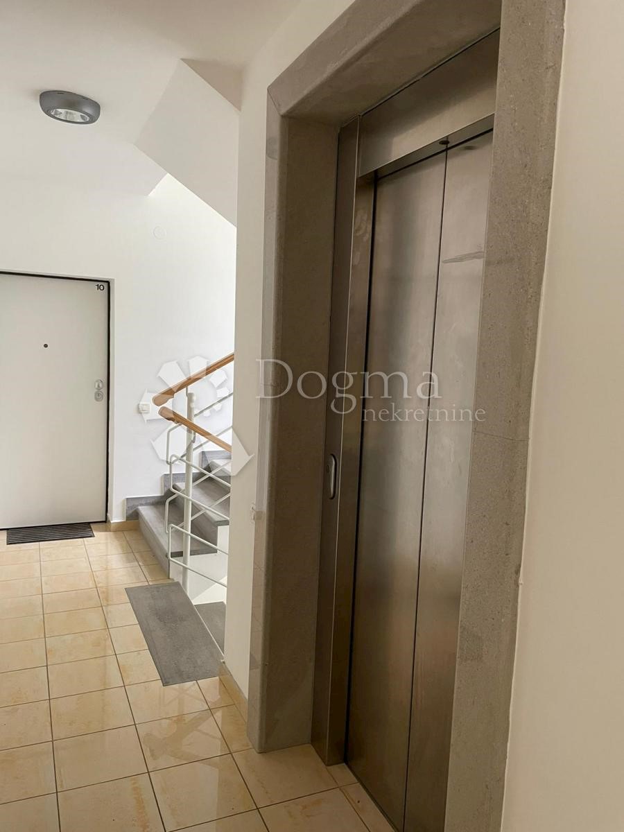 Allogio Opatija - Centar, Opatija, 112m2