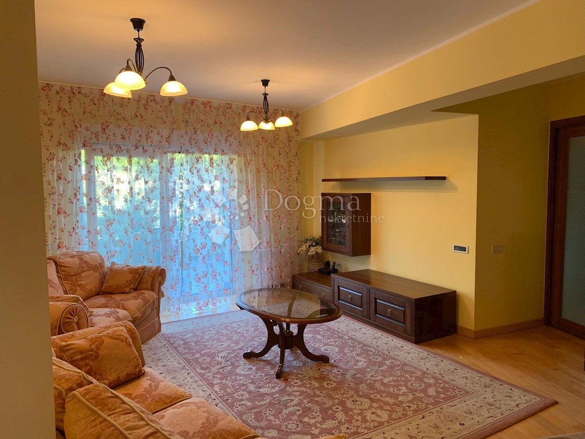 Allogio Opatija - Centar, Opatija, 112m2