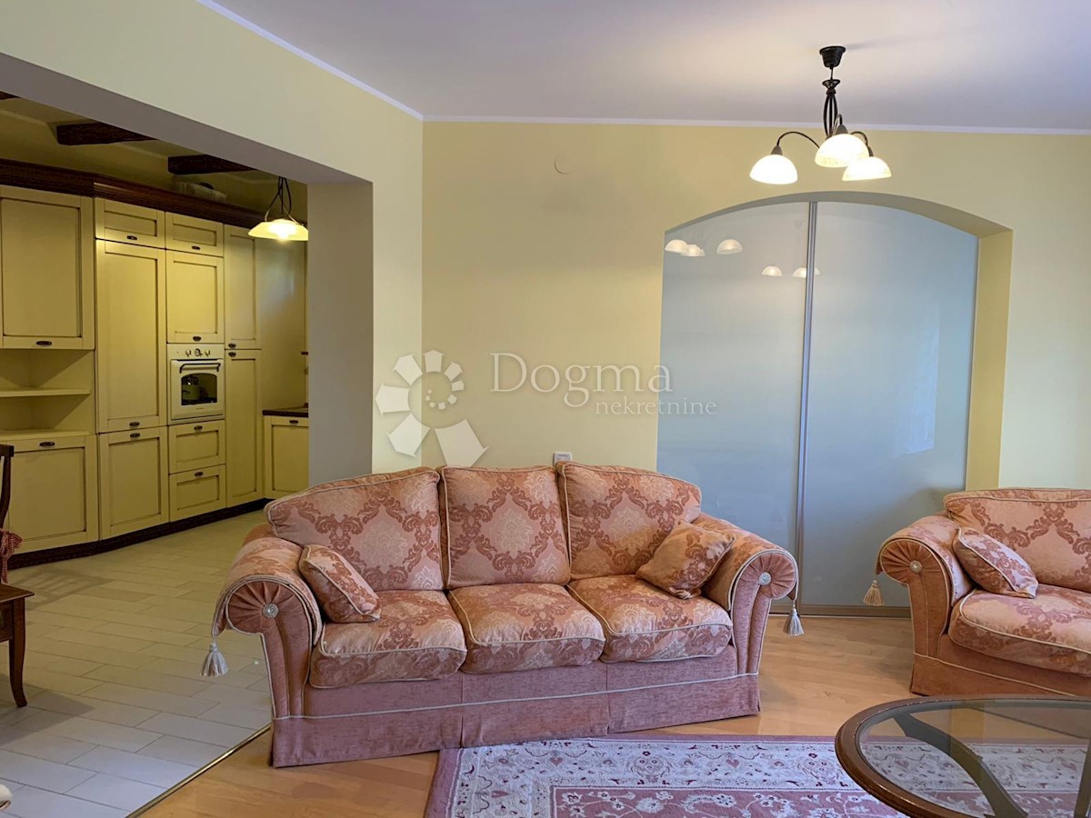 Allogio Opatija - Centar, Opatija, 112m2