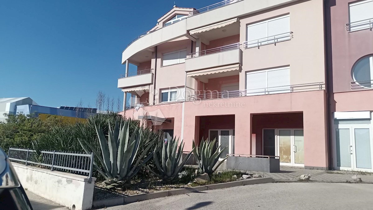 Locale commerciale Vodice, 98,46m2