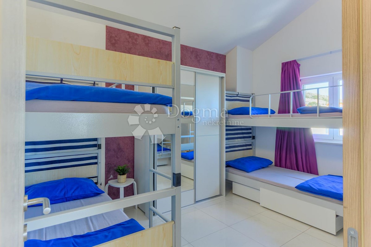 Albergo Seget Donji, Seget, 887,60m2