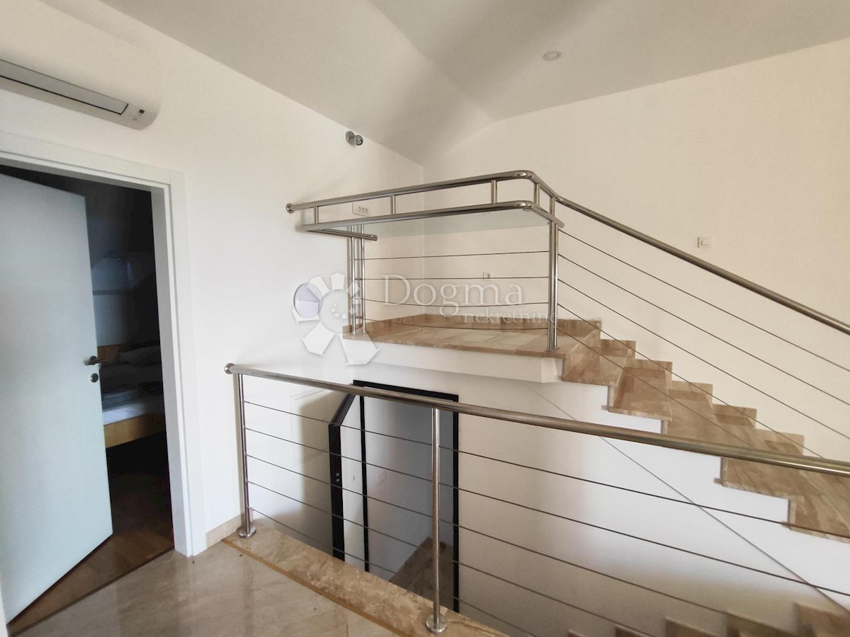 Appartamento Njivice, Omišalj, 80m2