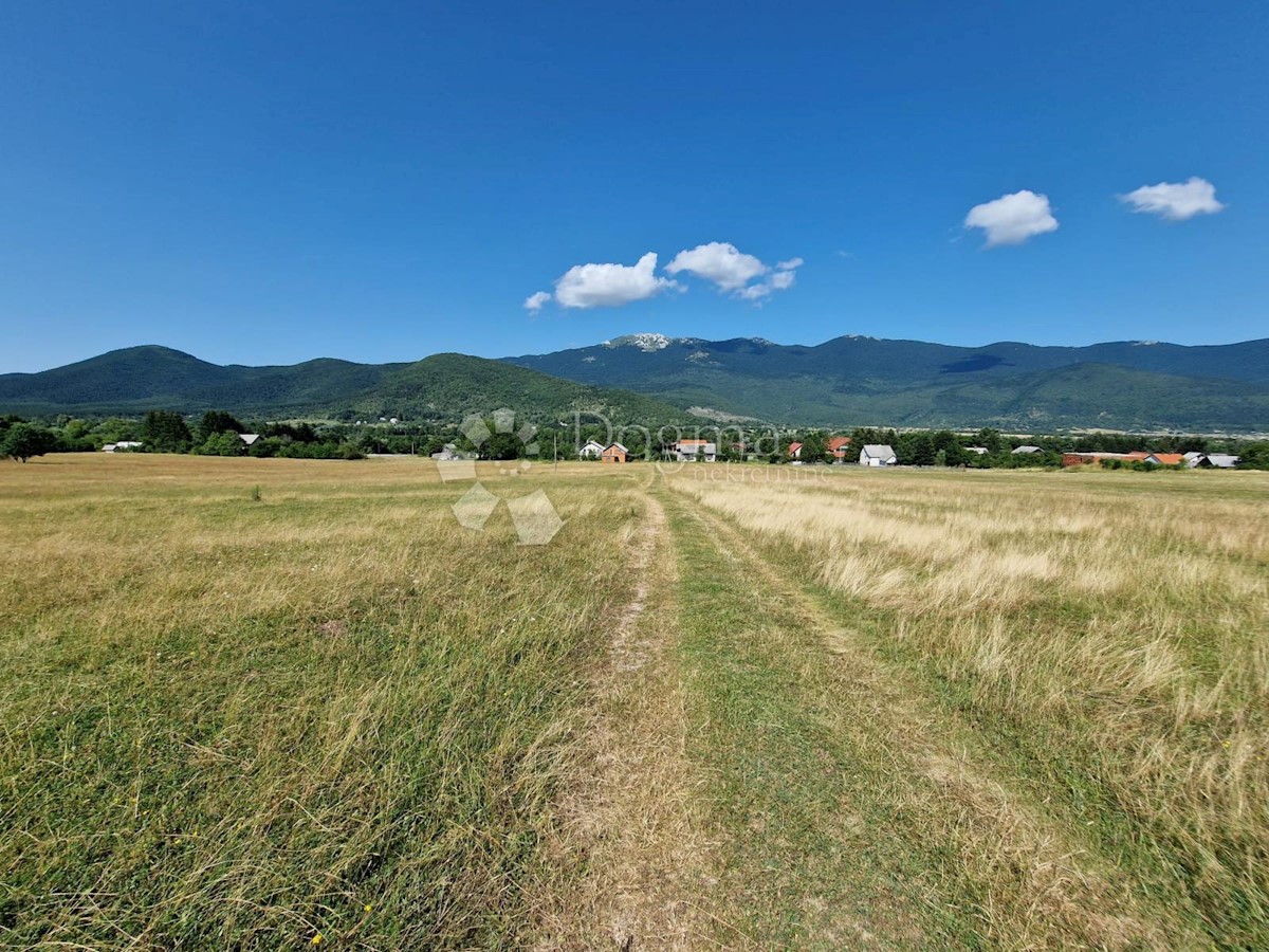 Terreno Korenica, Plitvička Jezera, 18.494m2