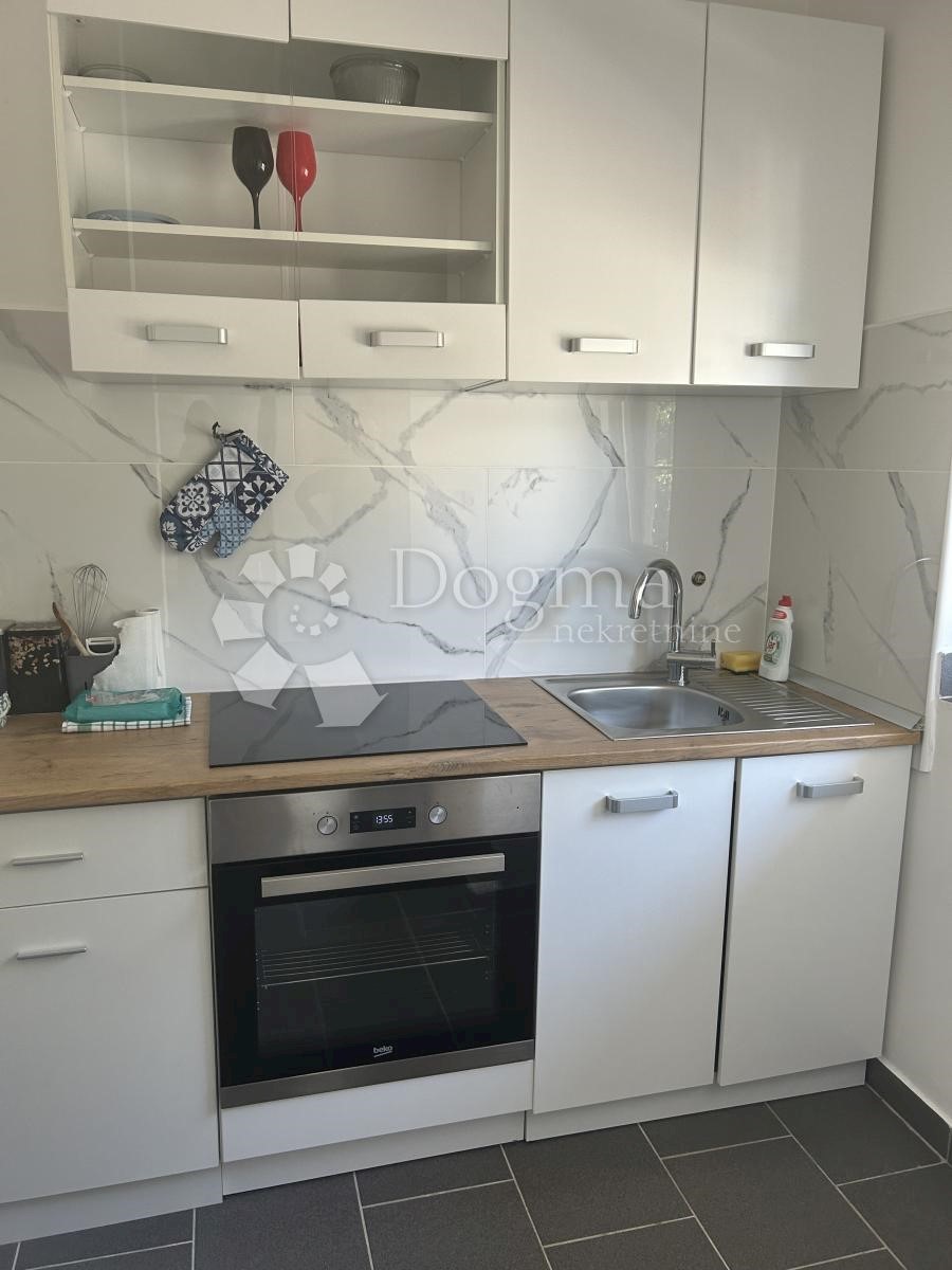 Casa Smokvica Krmpotska, Novi Vinodolski, 263m2