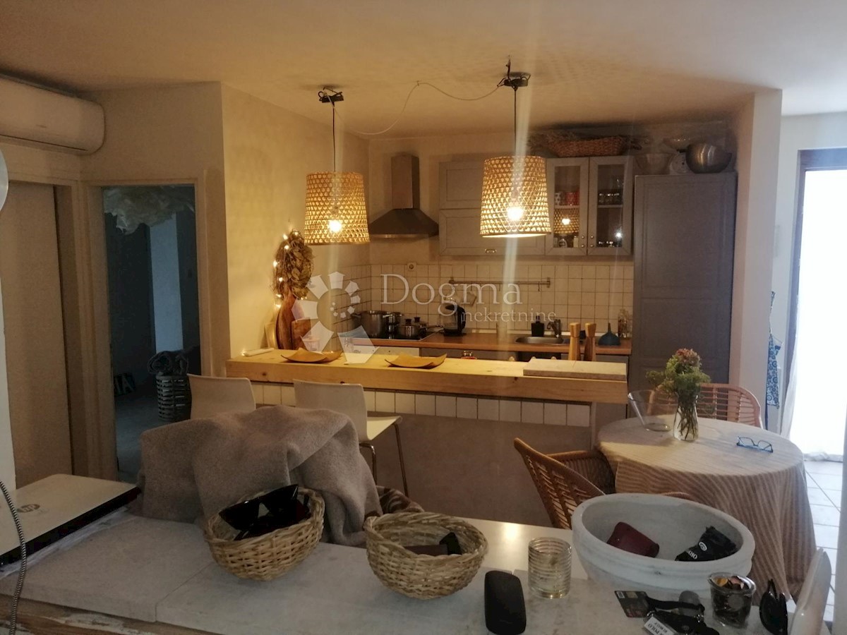 Appartamento Njivice, Omišalj, 135m2