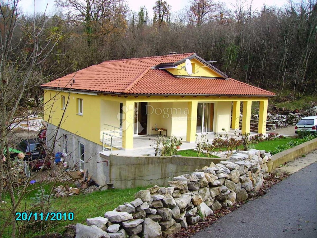 Casa Kastav, 304m2