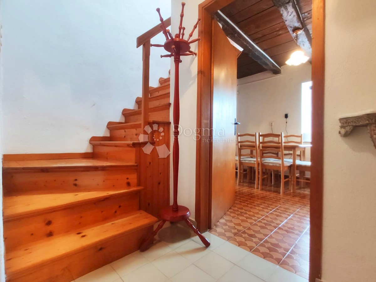 CASA IN PIETRA, OPRTALJ, VISTA, PACE E TRANQUILLITÀ