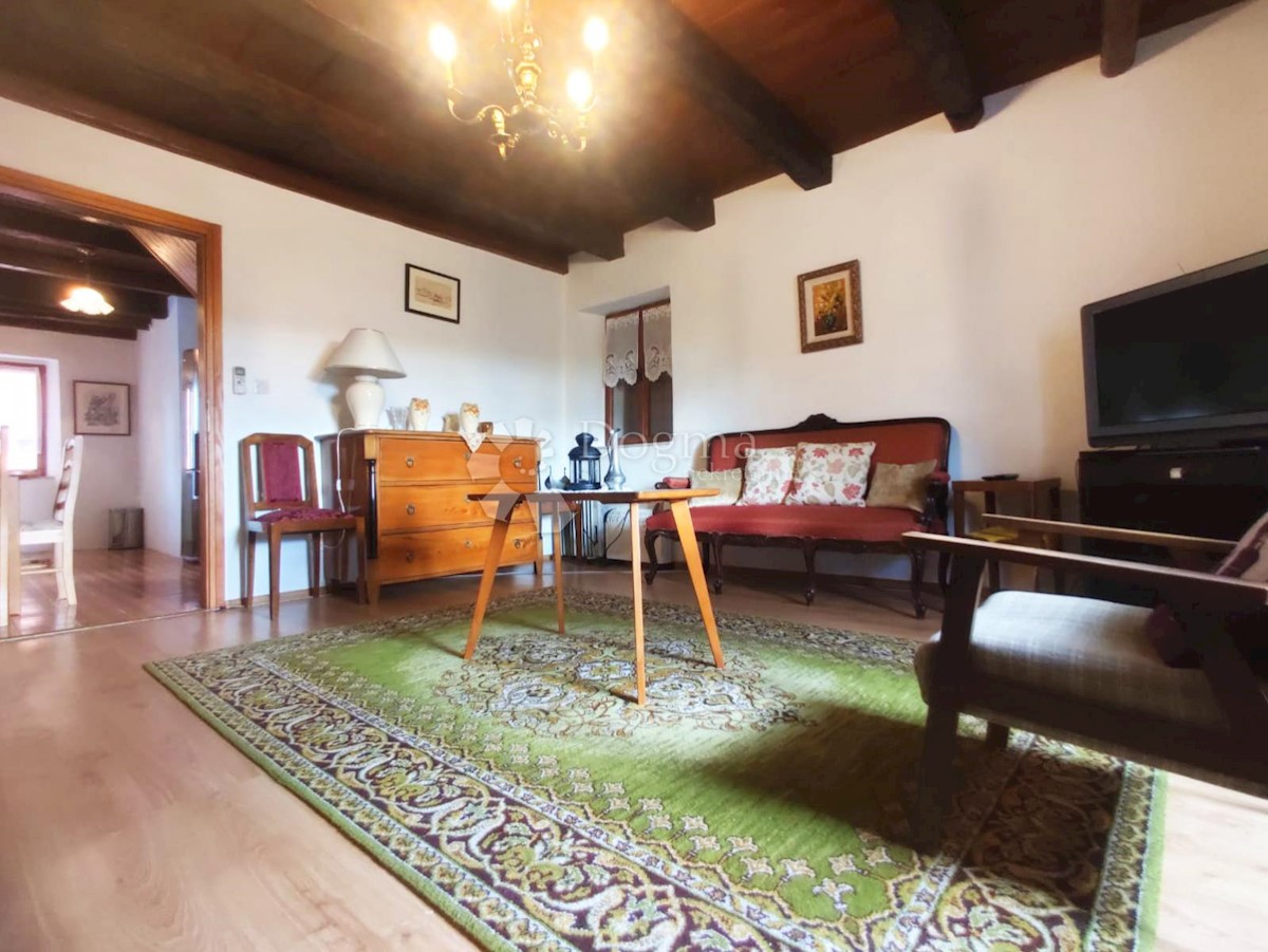CASA IN PIETRA, OPRTALJ, VISTA, PACE E TRANQUILLITÀ