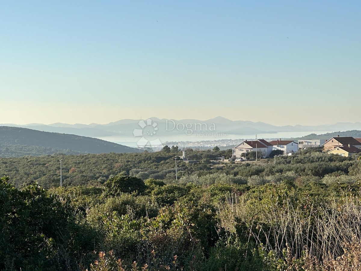 Terreno Debeljak, Sukošan, 1.664m2