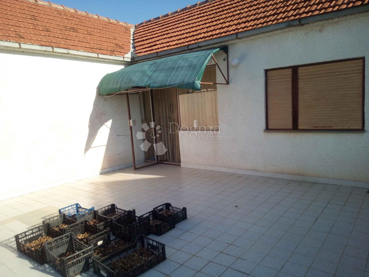 Casa Biograd na Moru, 300m2