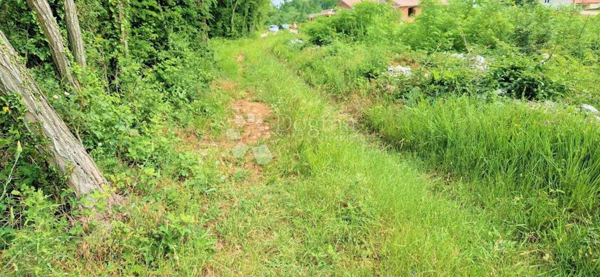 Terreno Labin, 2.710m2