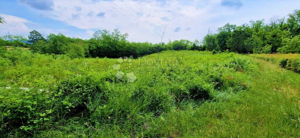 Terreno Labin, 2.710m2