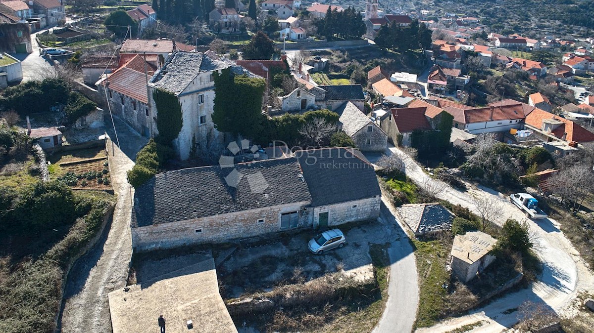 Casa Nerežišća, 1.841m2