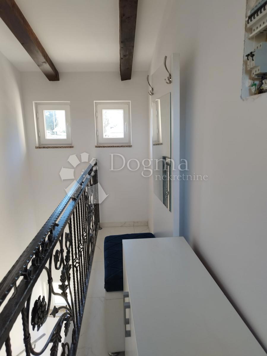 Casa Rovinjsko Selo, Rovinj, 450m2