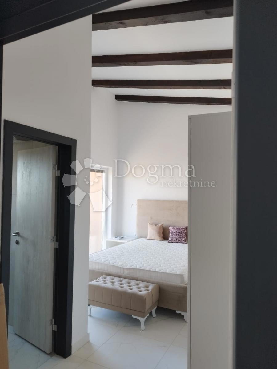 Casa Rovinjsko Selo, Rovinj, 450m2