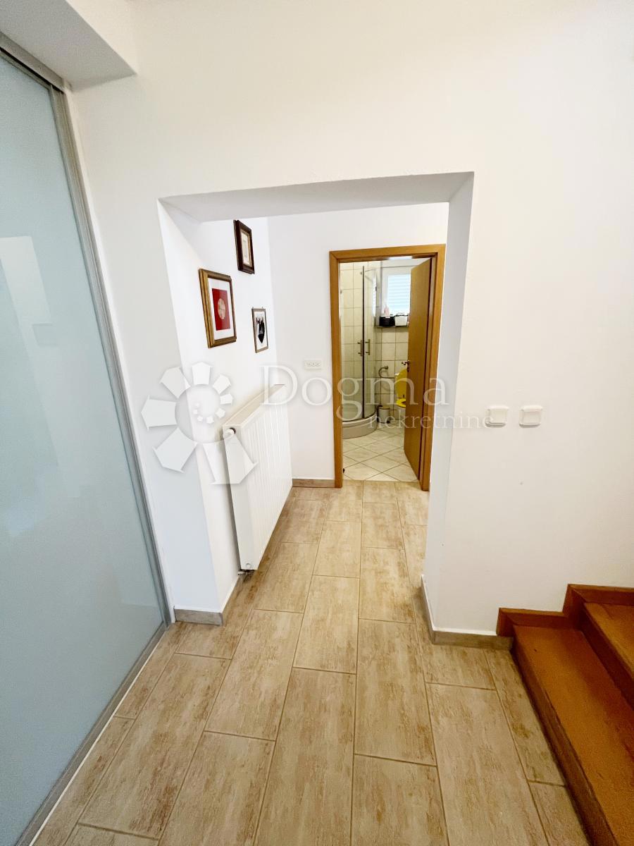 Casa Jagnjić Dol, Sveta Nedelja, 229,32m2