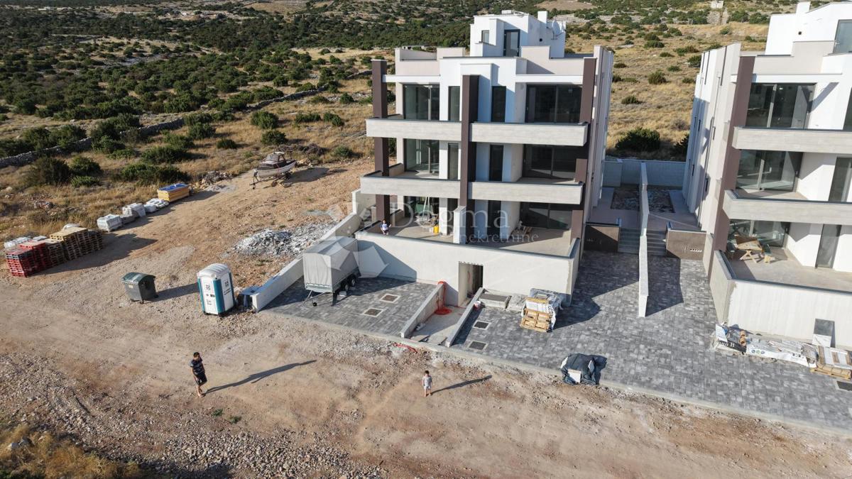 Allogio Šimuni, Pag, 108,32m2