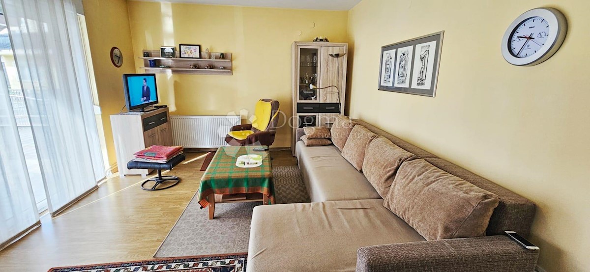 Casa Sesvetski Kraljevec, Sesvete, 215m2