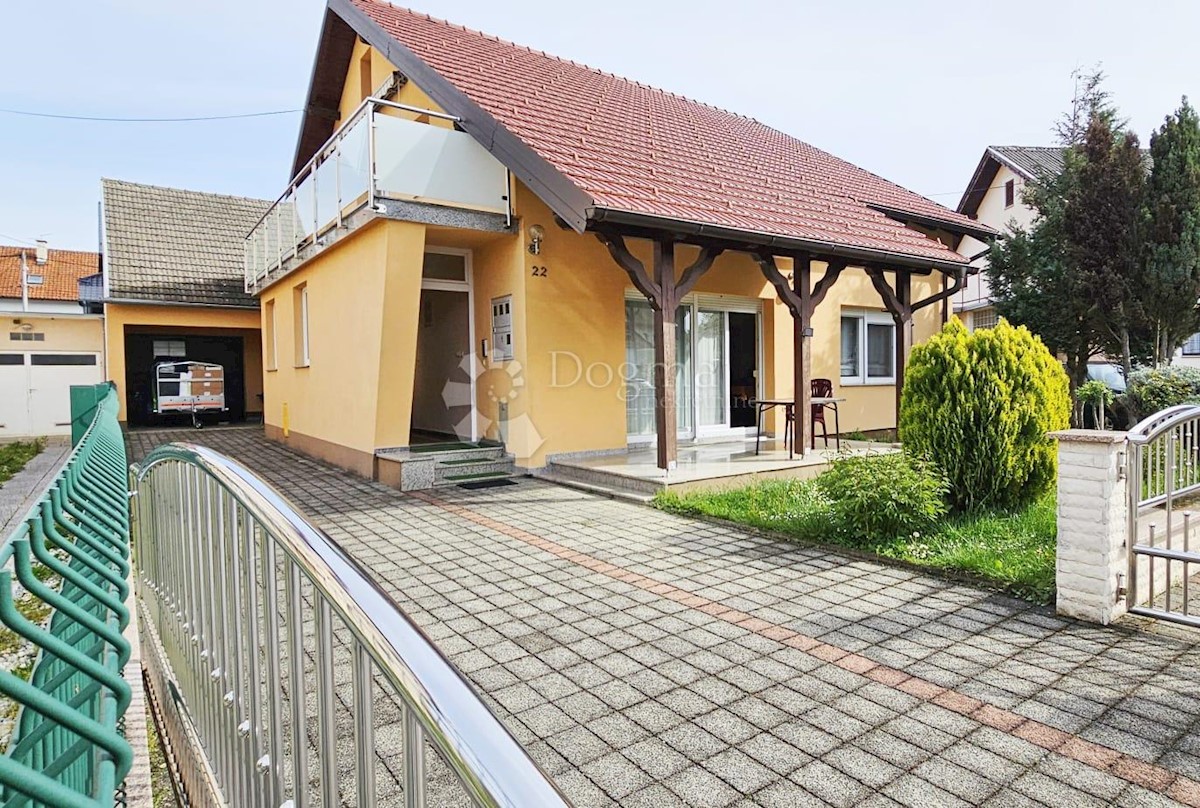 Casa Sesvetski Kraljevec, Sesvete, 215m2