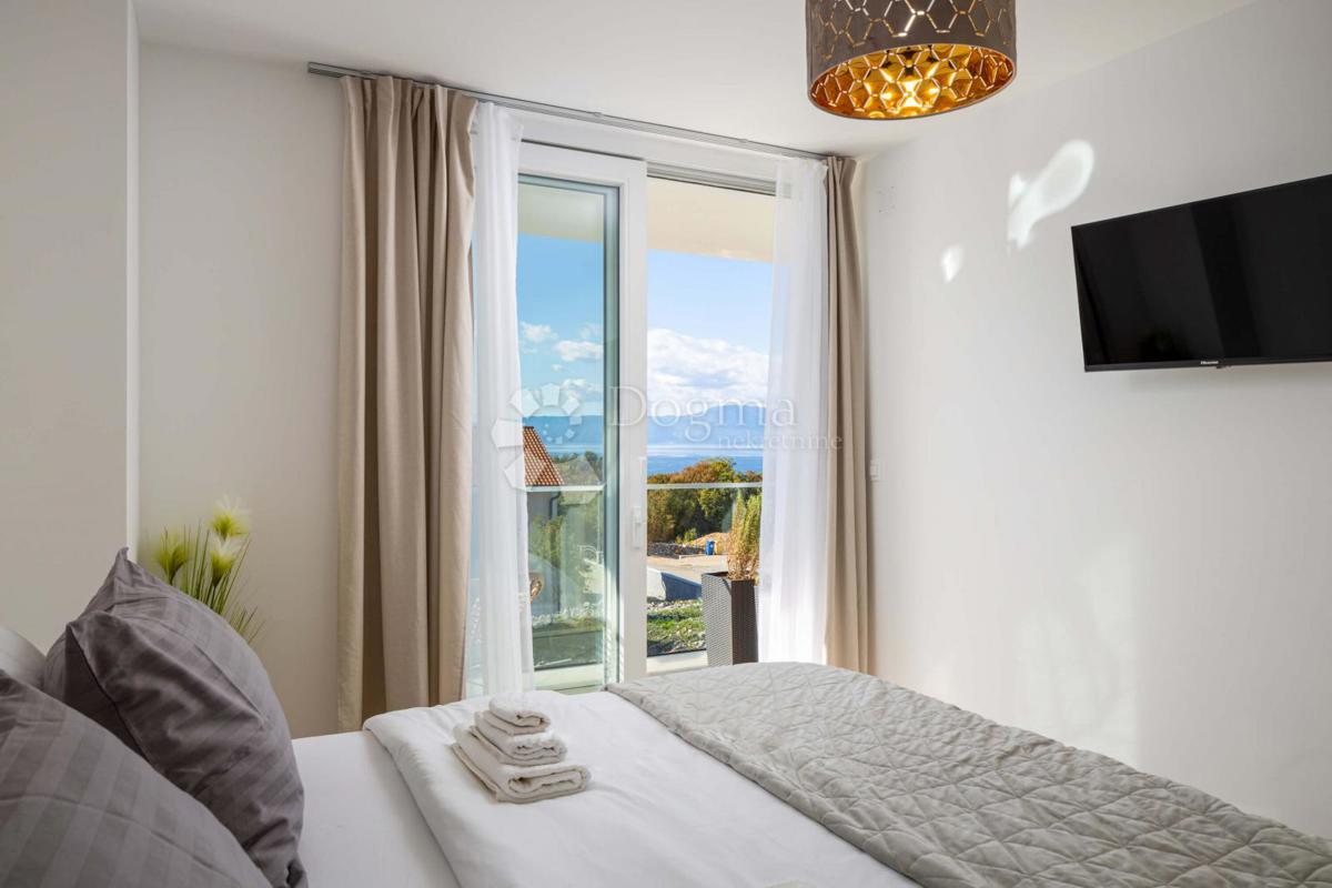 Casa Malinska, Malinska-Dubašnica, 153m2