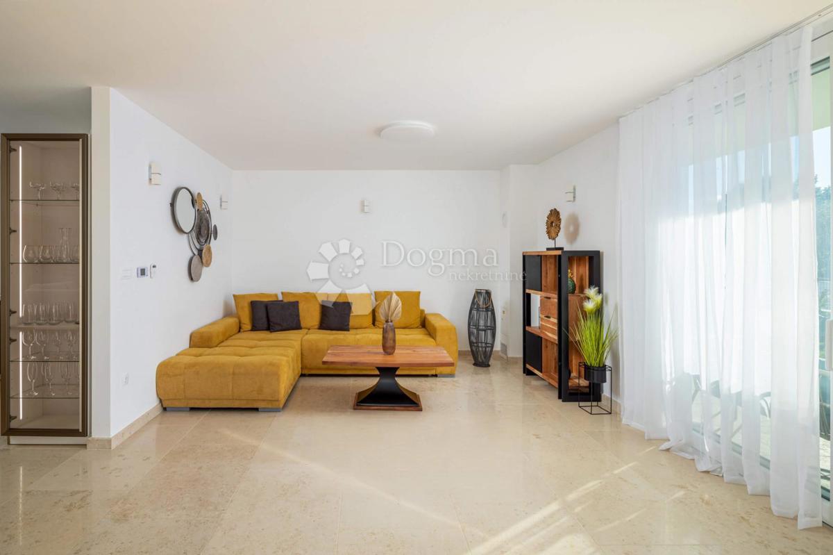 Casa Malinska, Malinska-Dubašnica, 153m2