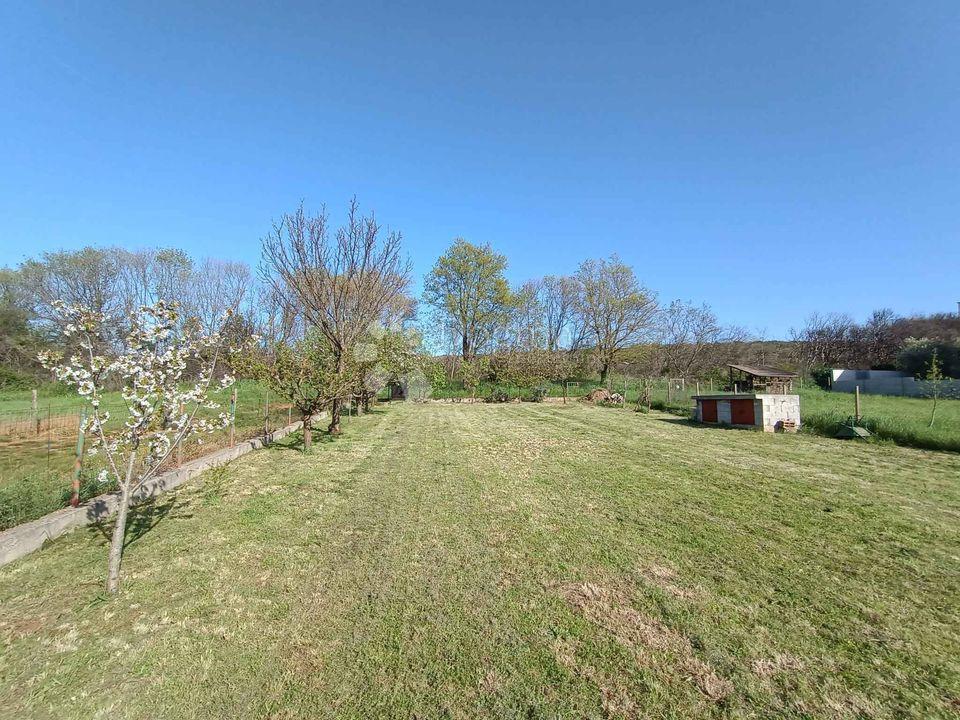 Terreno Valdebek, Pula, 602m2