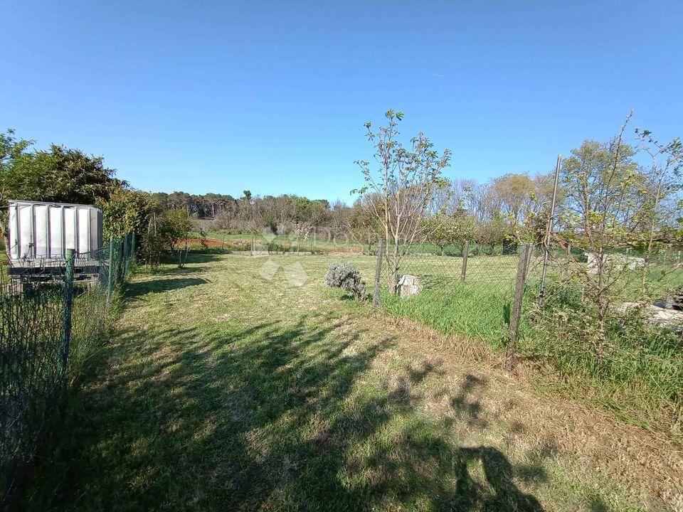 Terreno Valdebek, Pula, 602m2