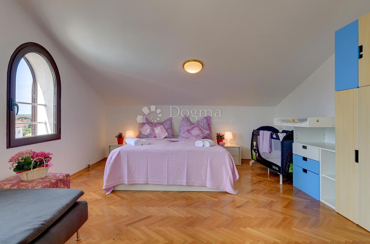 Sensazionali ville duplex a Fasana con cinema estivo privato