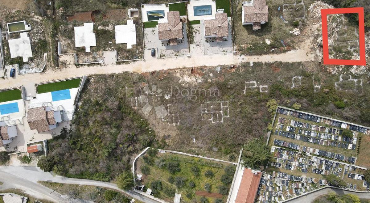 Terreno Labin, 568m2