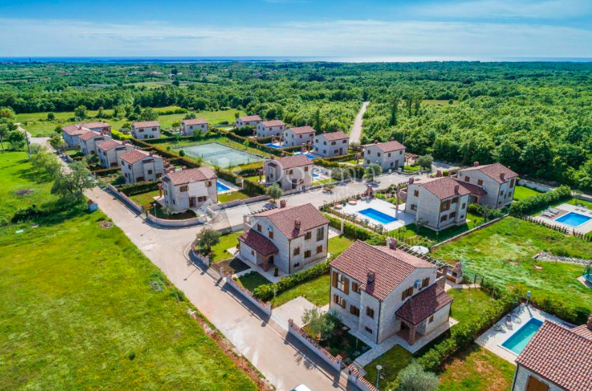 Casa Štokovci, Svetvinčenat, 211m2